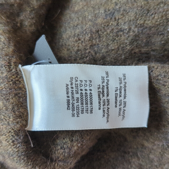 Wilfred Free Fei Fei Alpaca sweater vest. - Picture 6 of 7